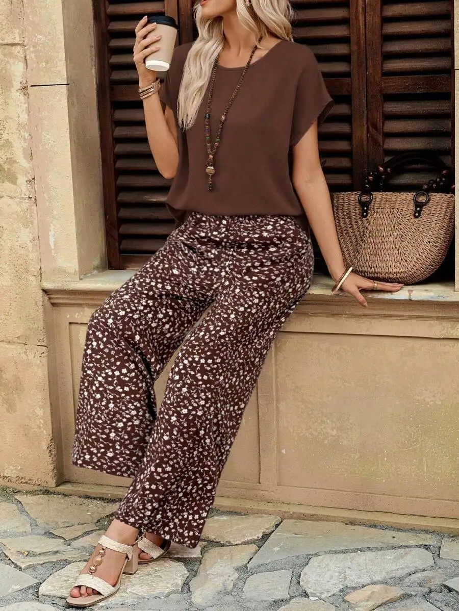 Women's Spring and Summer Fashion Round Neck T-Shirt + Small Floral Print Wide-Leg Pants Set
