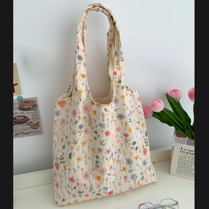 One-shoulder Handbag Niche Embroidered Floral Canvas Bag Korean Fashionable Comfortable All-matching Sweet Cute Daily