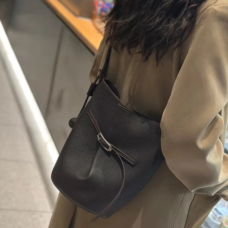 Women Mini Genuine Leather Bucket Bag Real Leather Crossbody Top Handle Drawstring Shoulder Bag Luxury Designer Underarm Bags