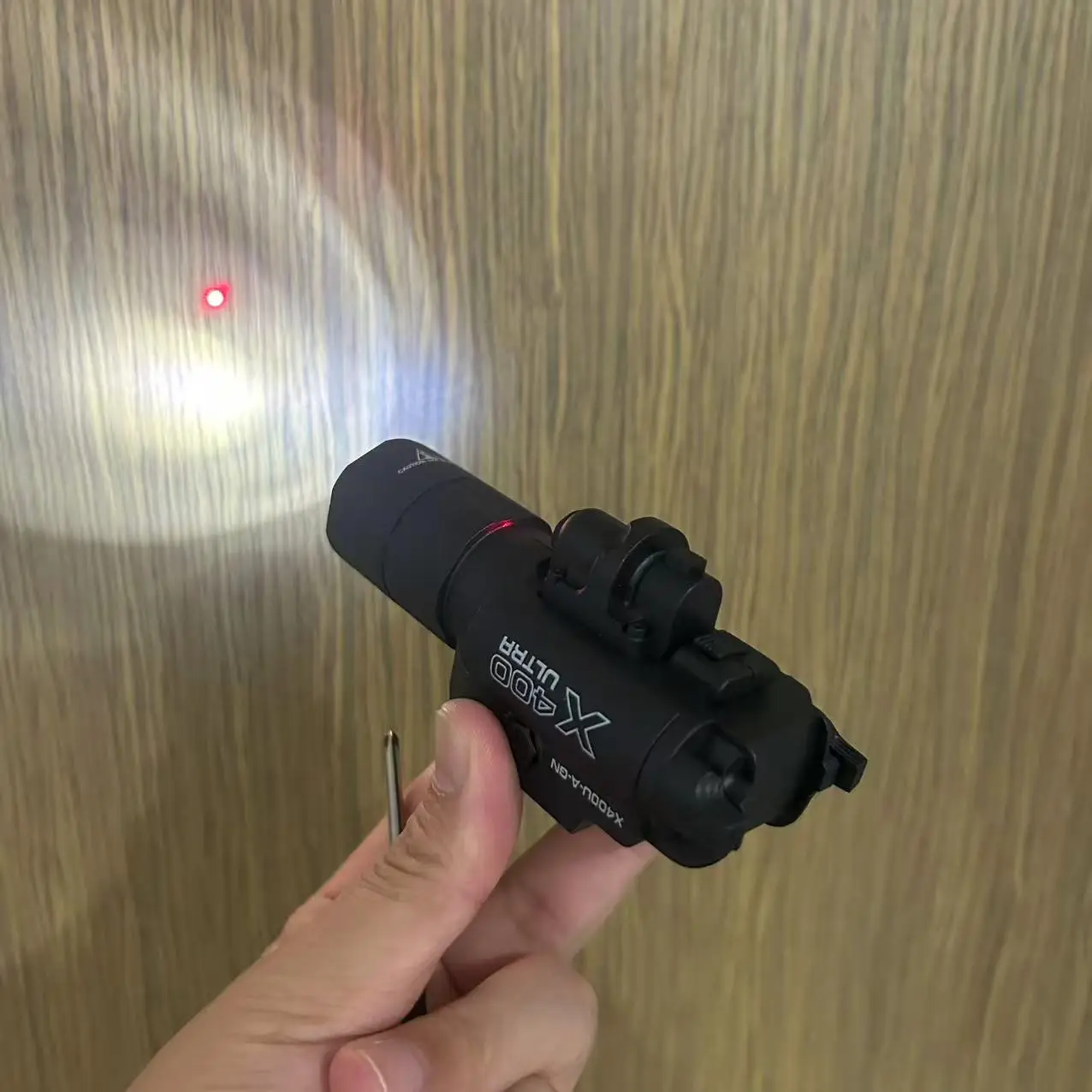 X400U Tactical Infrared Laser Flashlight Nylon Rail Mount Adjustable for G17 P1 Airsoft Toy Guns Shockproof Lightweight