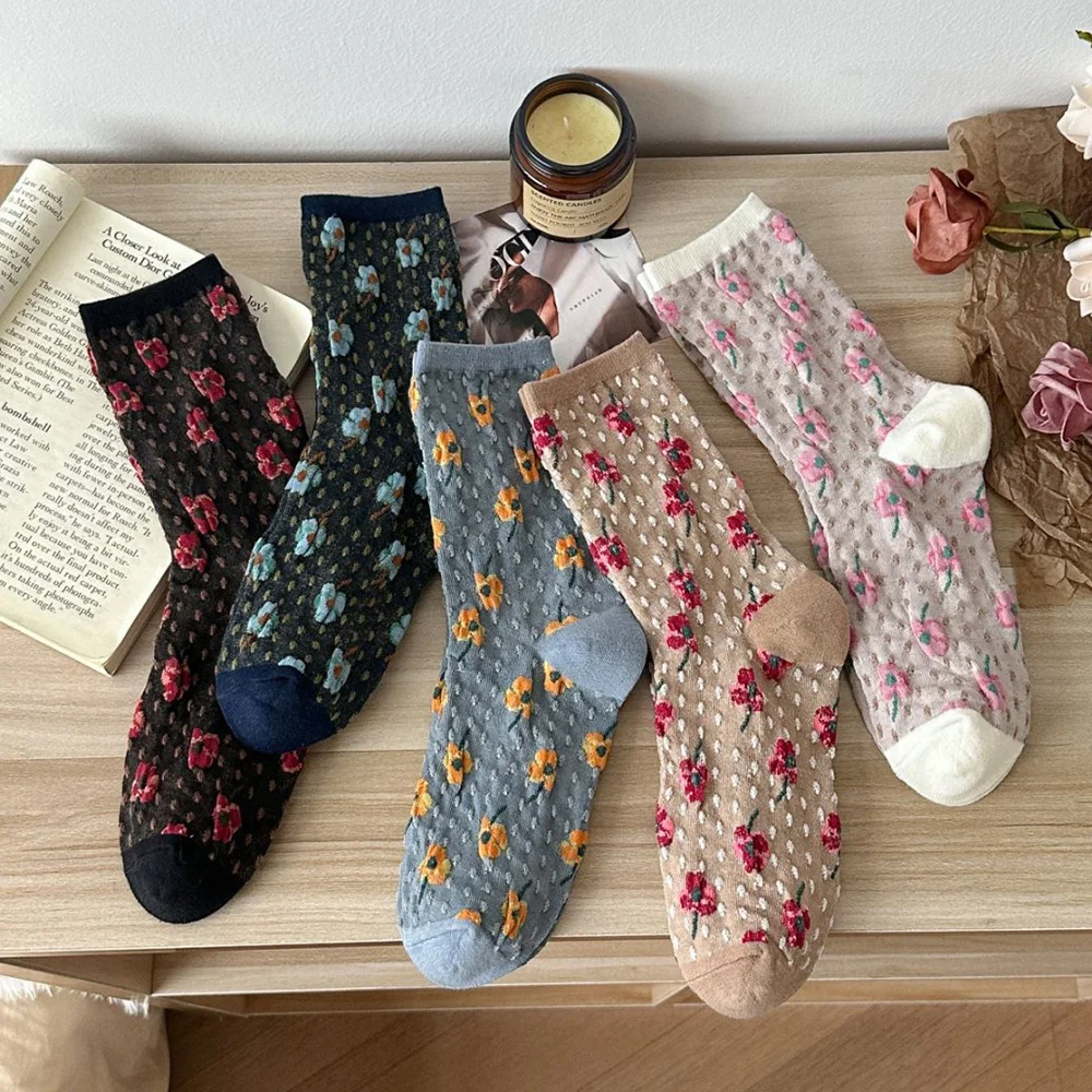 5 Pairs Fashion New Middle Tube Socks Women's Cute Floral Printed Autumn Winter Long Street Style Soft Comfortable Woman Socks