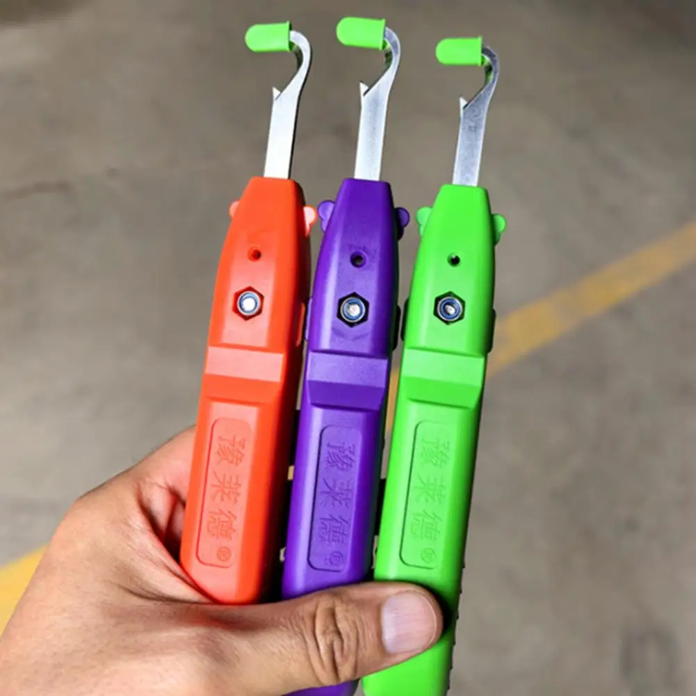 The new special tool, the fruit and vegetable picking artifact, is a picking shear specifically designed for agricultural fruit