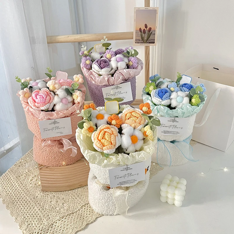 Knitted Roses Creative Bouquet Ins Crochet Hand-Knitted Flower Bouquet Birthday Mothers Teacher's Day Valentine Christmas Gifts