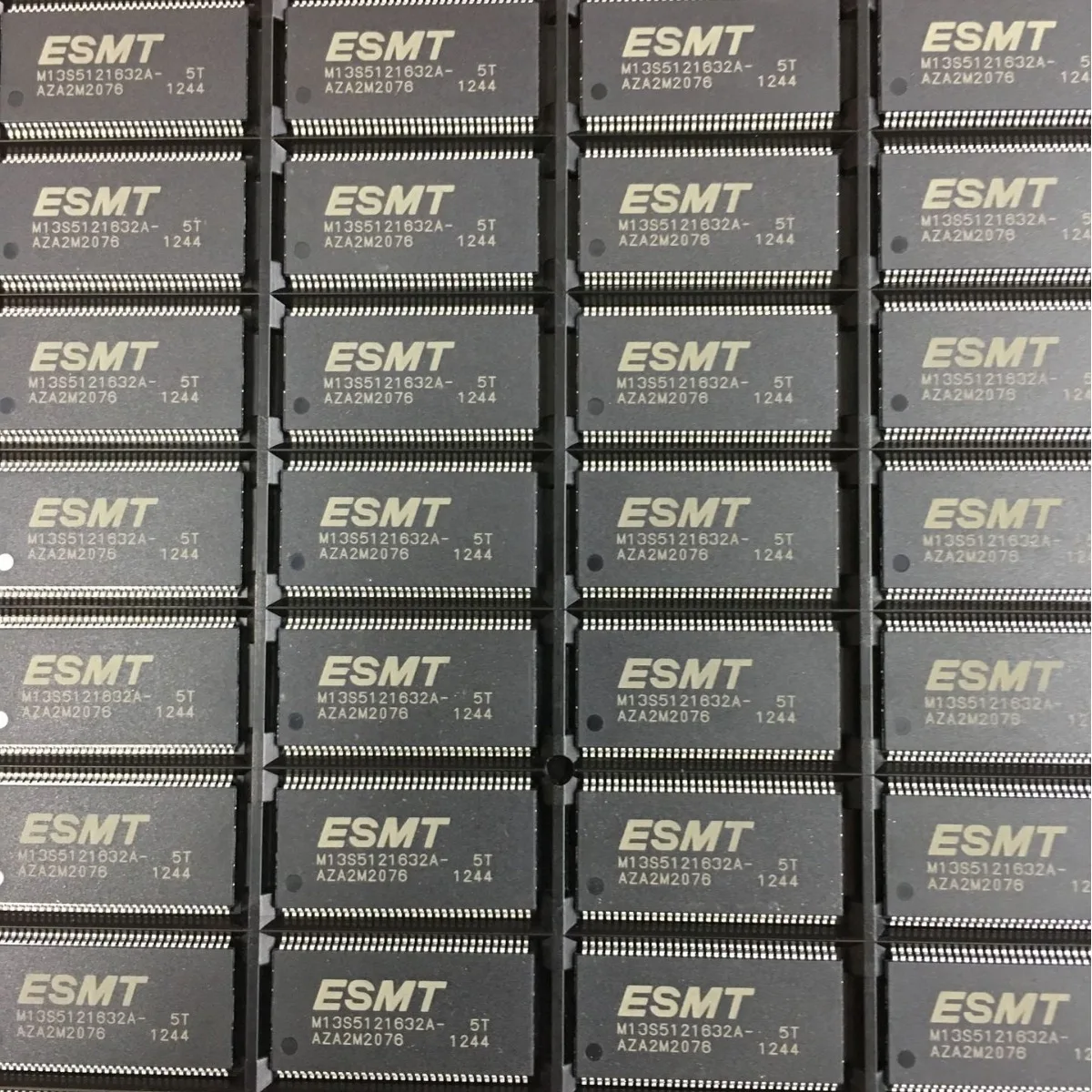 Brand new original M13S5121632A-5T packaged TSOP66 memory chip IC