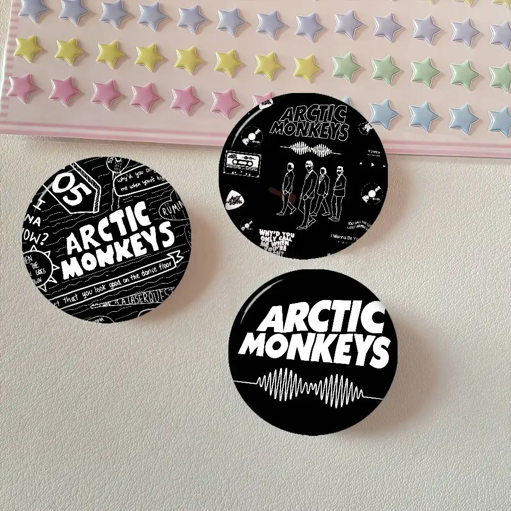 A-Arctic Rock Monkeys Band    New Brooches Soft Button Pin Funny Silly Gnarpy On A Skateboard Meme Badge Gamer Collection Gifts