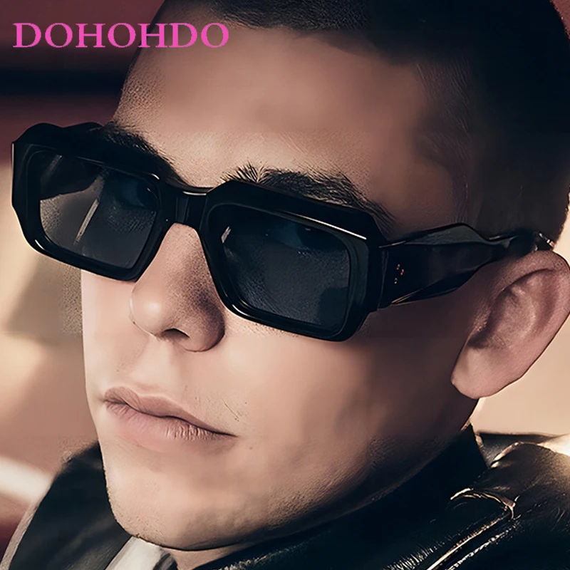 

Fashion Vintage Classic Square Rivets Sunglasses Women Men Trend Luxury Brand Designer Summer Traveling Driving Sunglasses UV400