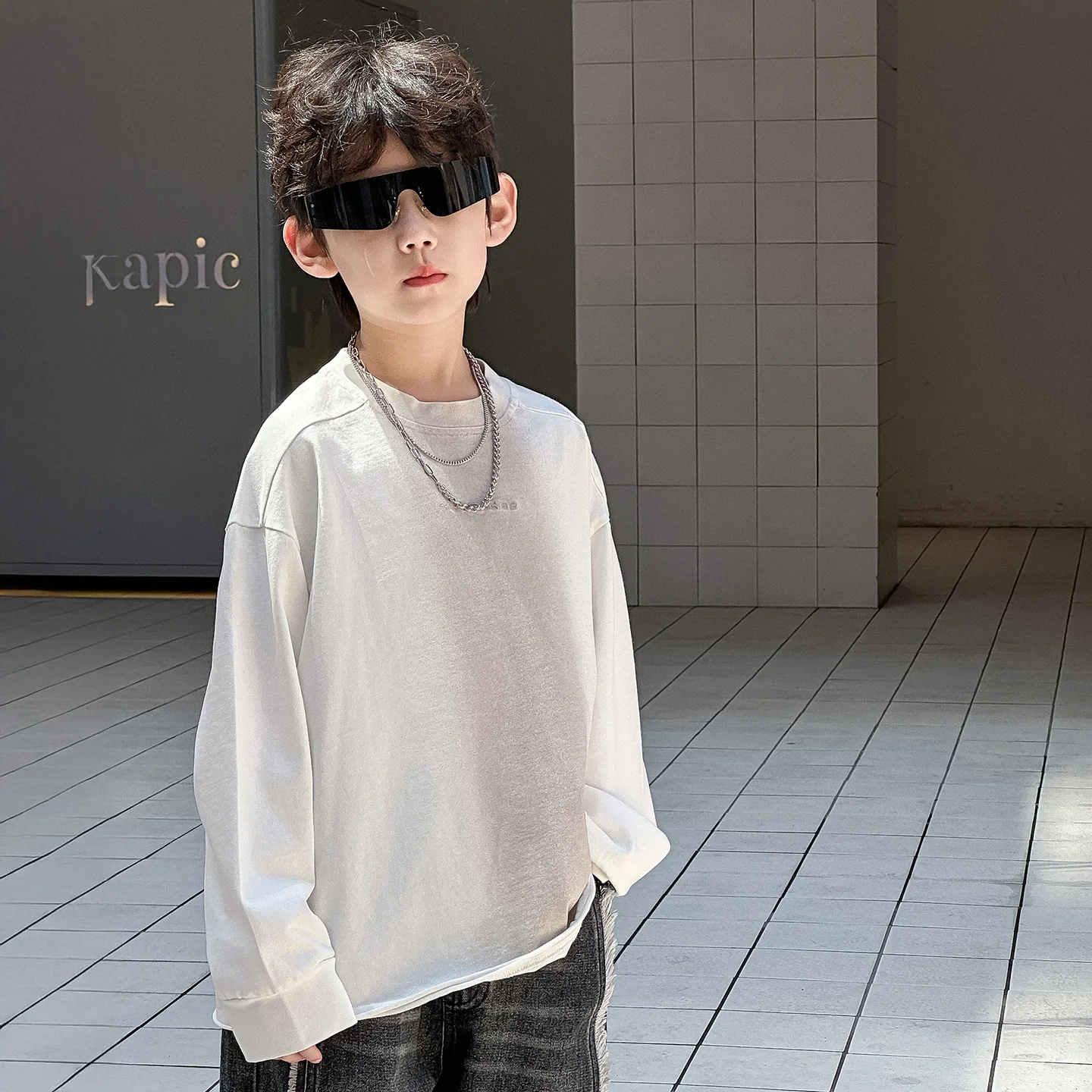 

Boys' Autumn Hoodie, Children's Korean Version 2025 New Children's Clothing, Sporty Autumn Design, Loose and Trendy Top