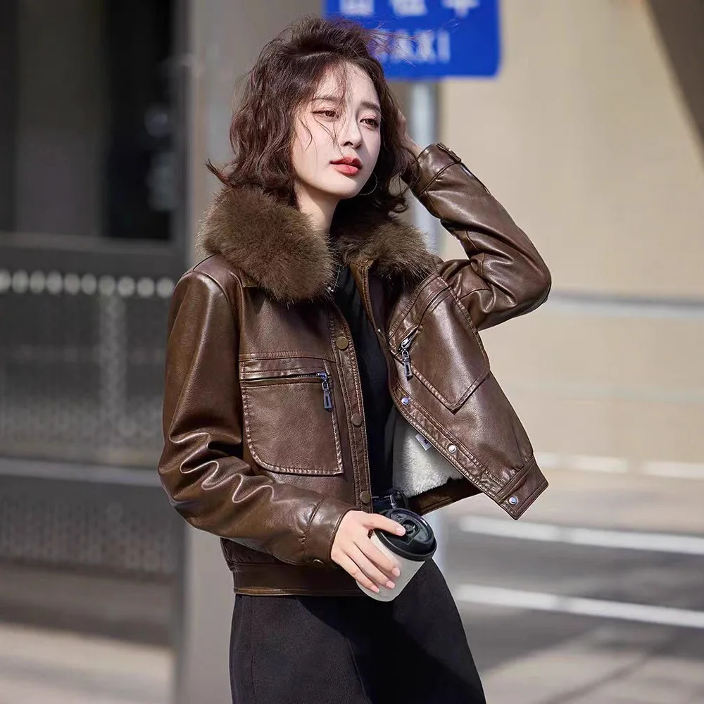 Haining Winter 2026 Fleece-Lined Thickened New Fashion Short For Petite Women Warm Coat Leather Jacket