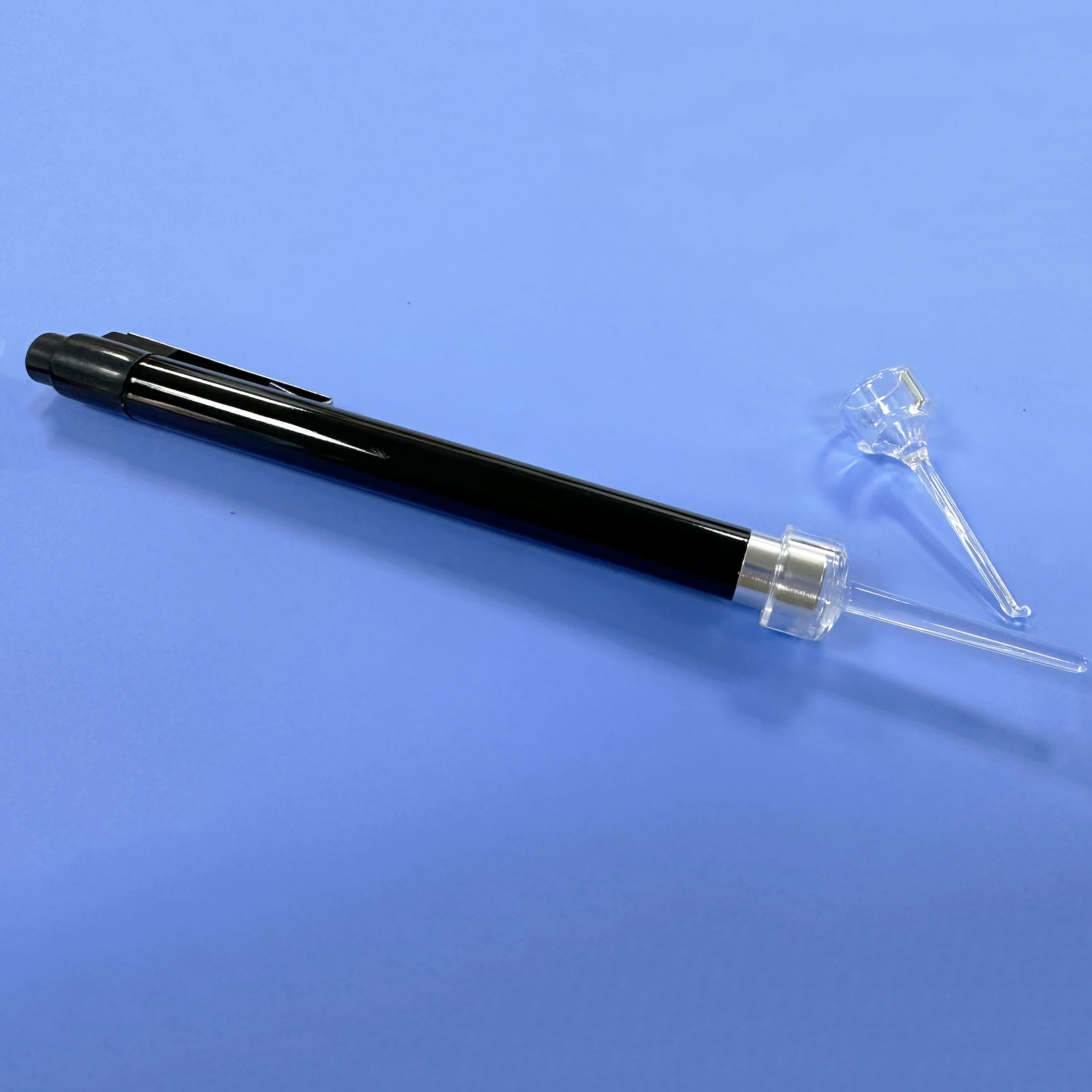 

Diagnostic Ear Light Medical LED Pen Light Ear Examination Medical LED Pen Light