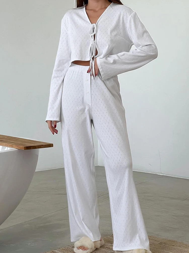 

Hiloc Woman White Casual Elastic Pajama 2 Piece Sets Button Soft Floor Length Trousers Long Sleeve Lace-Up Autumn Knit Crop Top