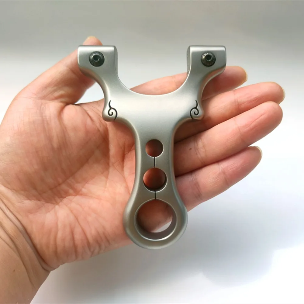 professional titanium alloy tc21 thickened Wenqu flat rubber band slingshot reversal clip has great power and high precision