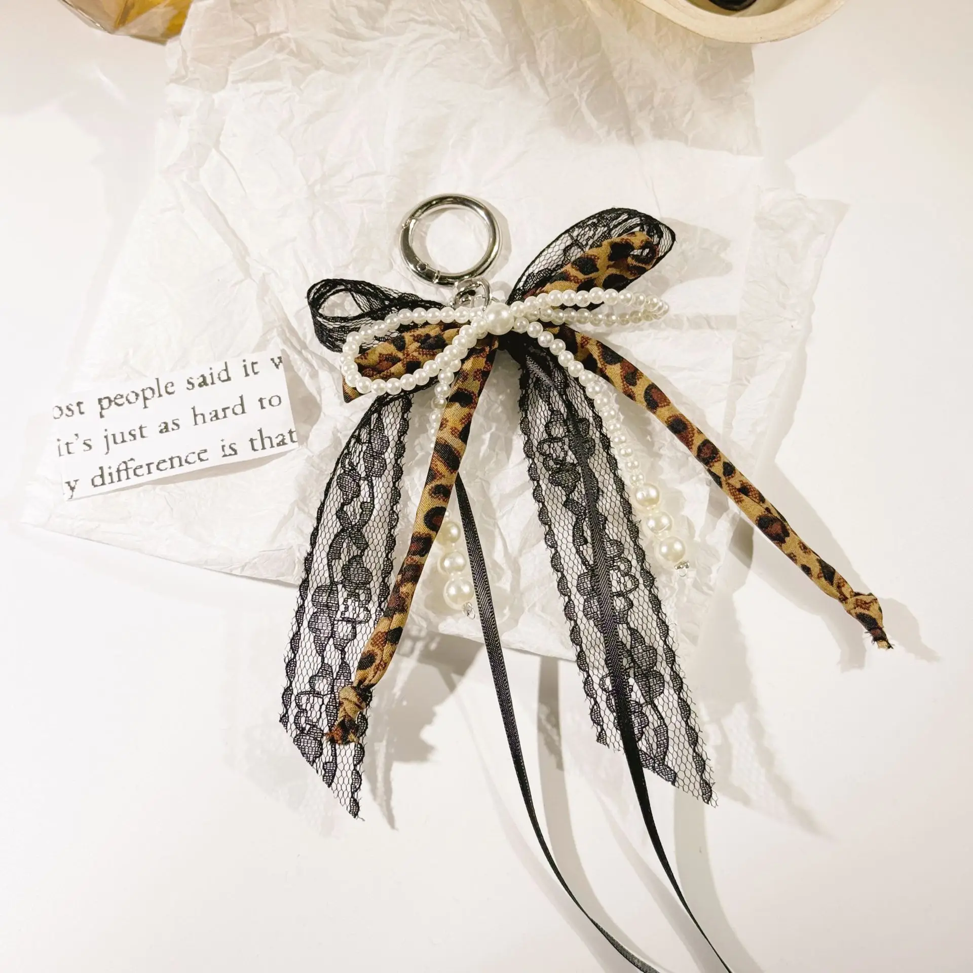 

Korean Style Leopard Keychain 2025 - Faux Pearl Bow Tassel Pendant, Trendy Girl Bag Charm Phone Strap Accessory Gift