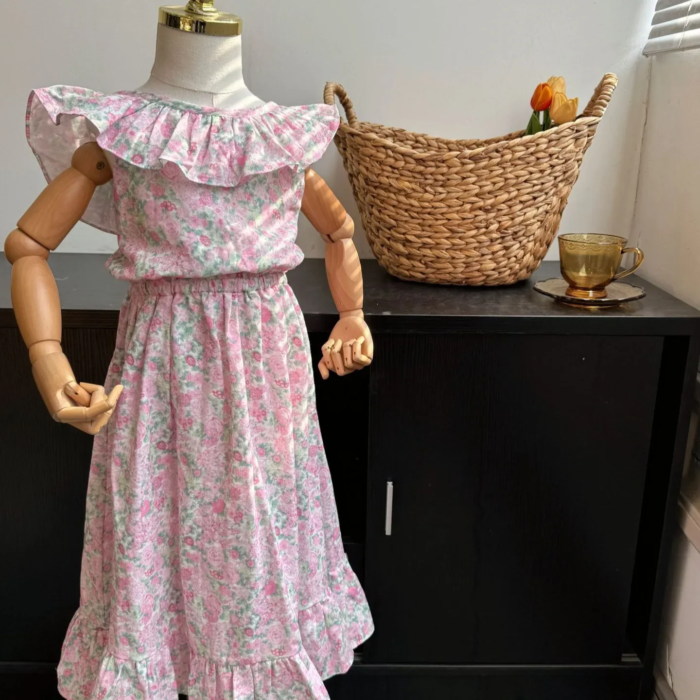 

2025 Spring and Summer New Children's Clothing Girls Sweet Dress Beach Style Korean Women's Backless Lace Collar Long Dress