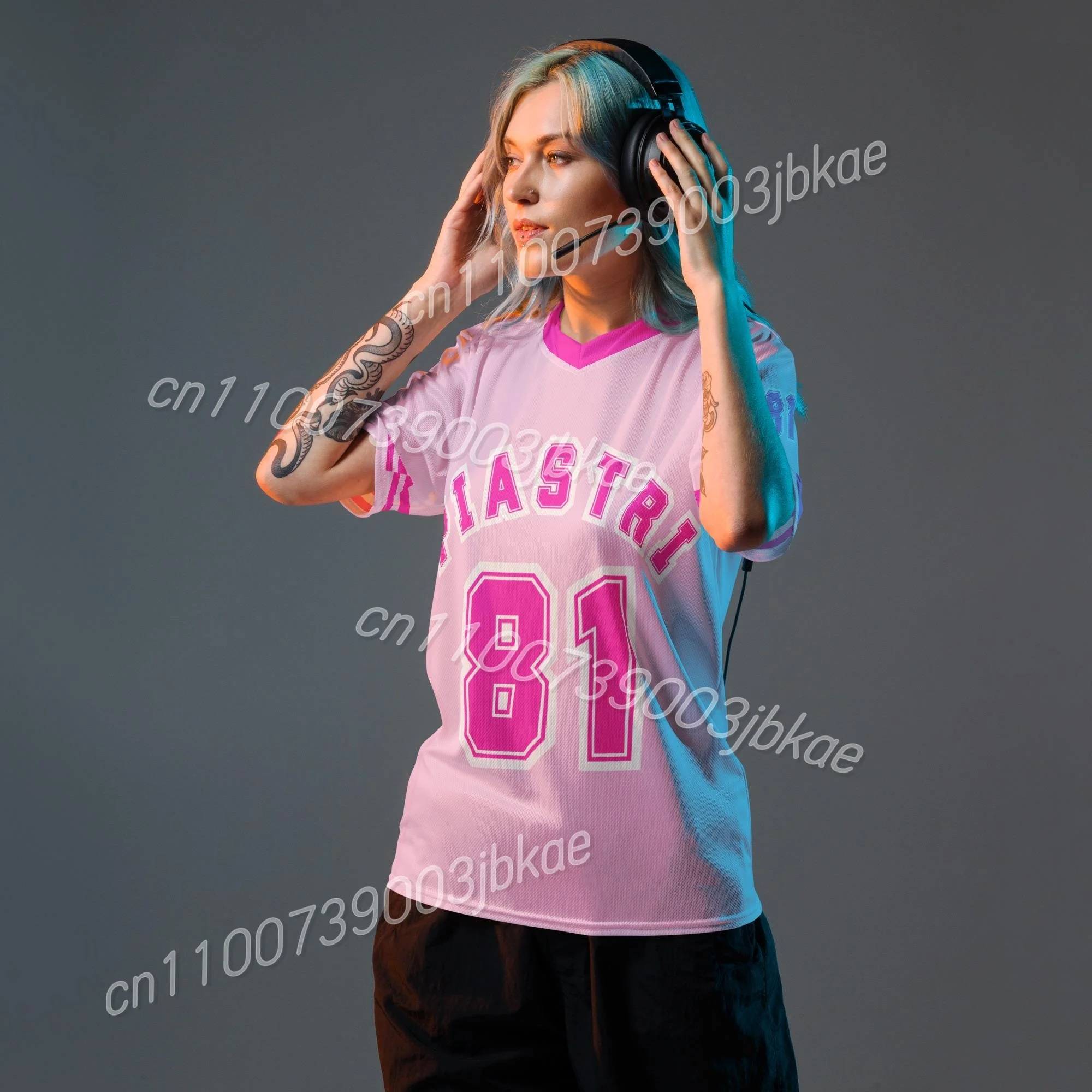 

Men's Women's Short Sleeve Casual Spory V-neck Plus Size T-shirt Tops Tee Oscar Piastri Pink Jersey Fan Gift