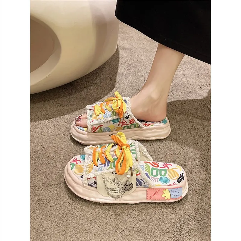 Internet Celebrity Graffiti Slippers Female Summer Outside Wear 2024 New Dissolve Thick Sole All Super Fire Flip-flops