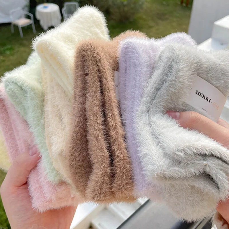 

1/3pairs Womens Fuzzy Mink Plush Socks Cozy Fluffy Winter Velvet Thicken Warm Slipper Socks Microfiber Soft Home Sleeping Socks