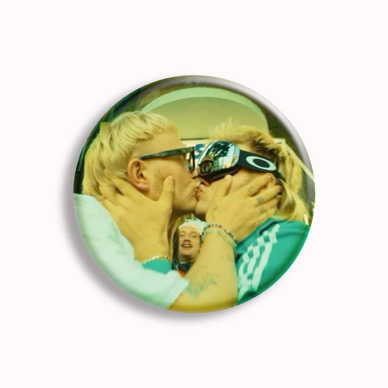 Netherlands Hot Singer Joost Klein Button Pins Creative Europapa Cute Fun Meme Brooch Badge Bag Decor Fans Collect Friends Gifts
