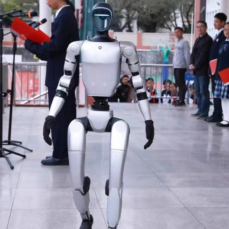 Second development of humanoid robot G1 robot dog