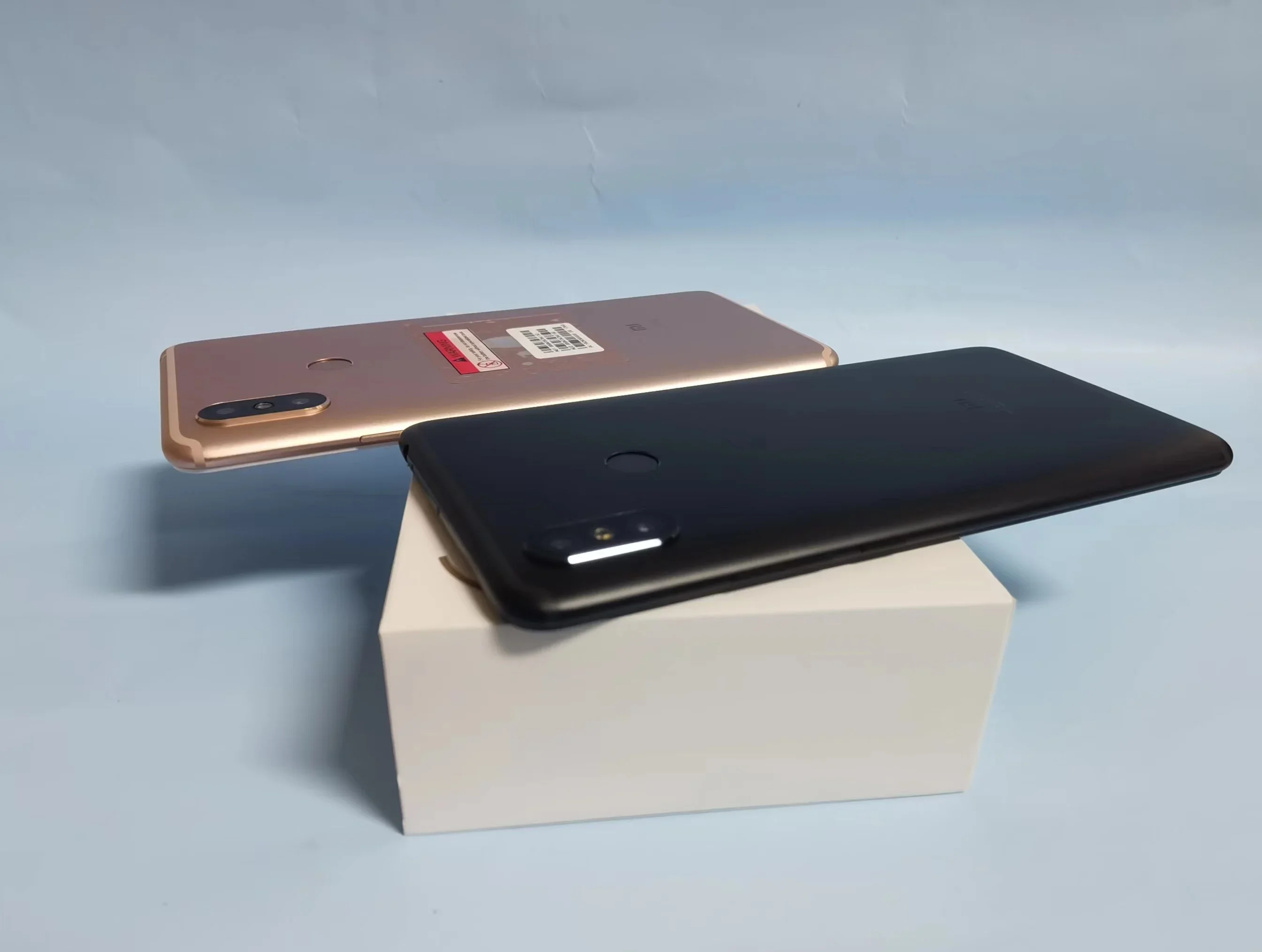 Imagem -03 - Celular Redmi Xiaomi Max Max2 6g 128 Firmware Global Snapdragon Tela Grande Impressão Digital Posterior Smartphone Usado Telefone 4g