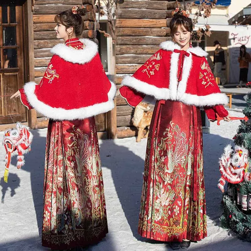 

Ханьфу большого размера 6XL для женщин (до 120 кг), китайский винтажный новогодний костюм, красная юбка-«лошадиная морда» в стиле династии Мин, комплект из 2 предметов, большие размеры 4XL