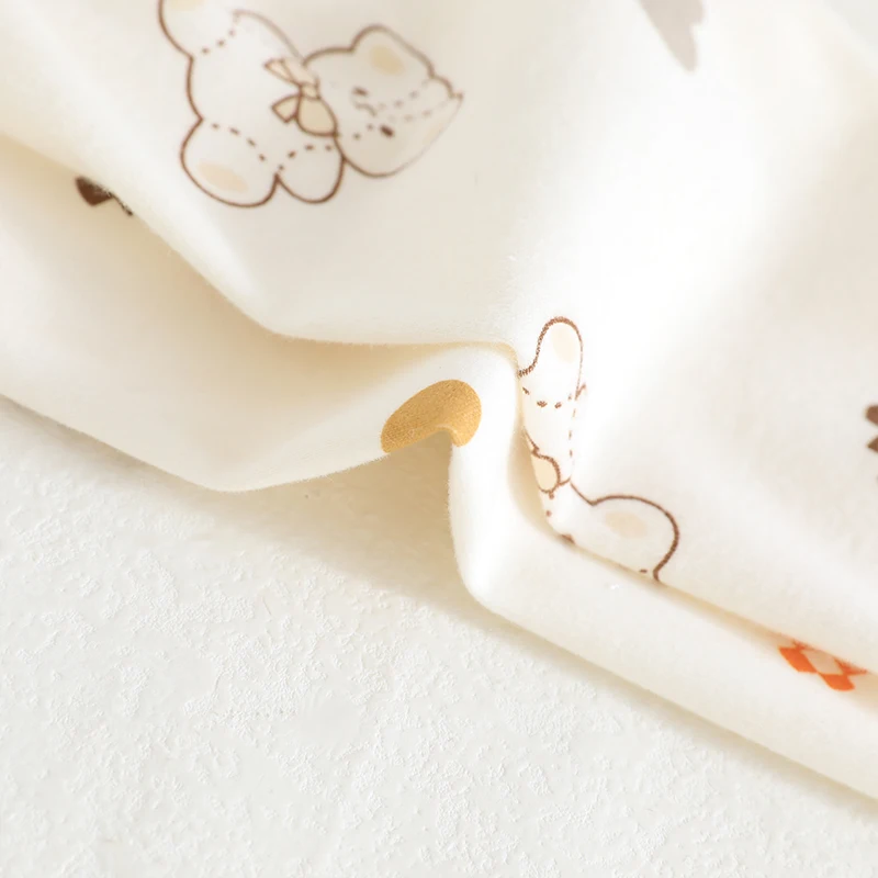 100% reine Baumwolle Neugeborenen-Hosen mit geteiltem Schritt, verstellbarem Klettverschluss, weich, atmungsaktiv, hautfreundlich, für Babys von 0-6 Monaten. – Detail 5