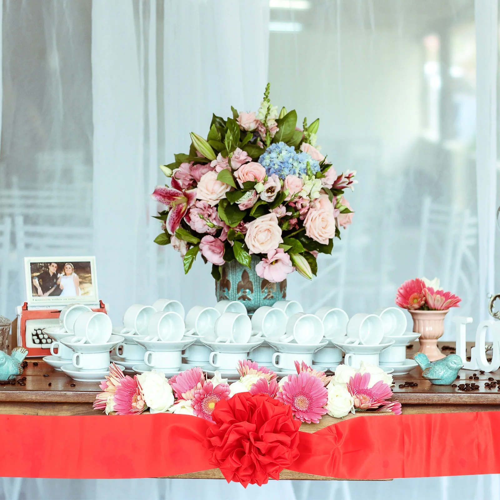 

Red Cloth Hydrangea Flower Ball Delicate Design Ribbon Cutting Supply Wedding Car Flower Ball for