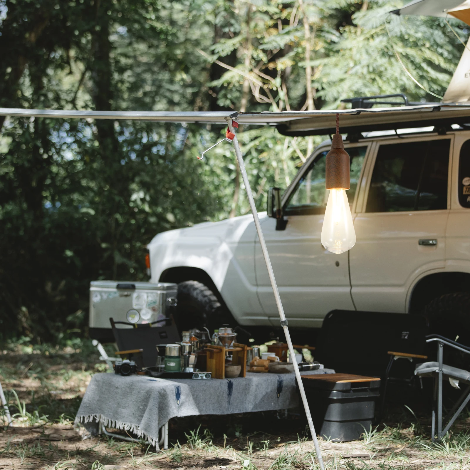 

Retro Bulb Light Portable Tent Lamp Camping Pull String Hanging Bulb Light Operated Christmas Party Outdoor Decorative