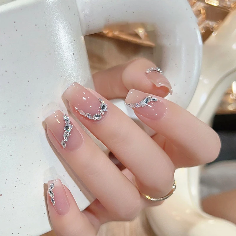 ~50 Pezzi Mini Zirconi per Unghie, Cristalli Scintillanti, Collezione di Strass Misti, Decorazioni di Lusso per Manicure