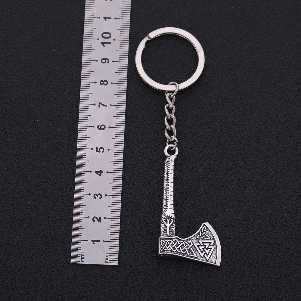 Skyrim 3D Slavic Perun Axe Pendant Key Chain Viking Thor Hammer Charm Odin\'s Symbol of Norse Valknut Irish Knot Men\'s Keychain