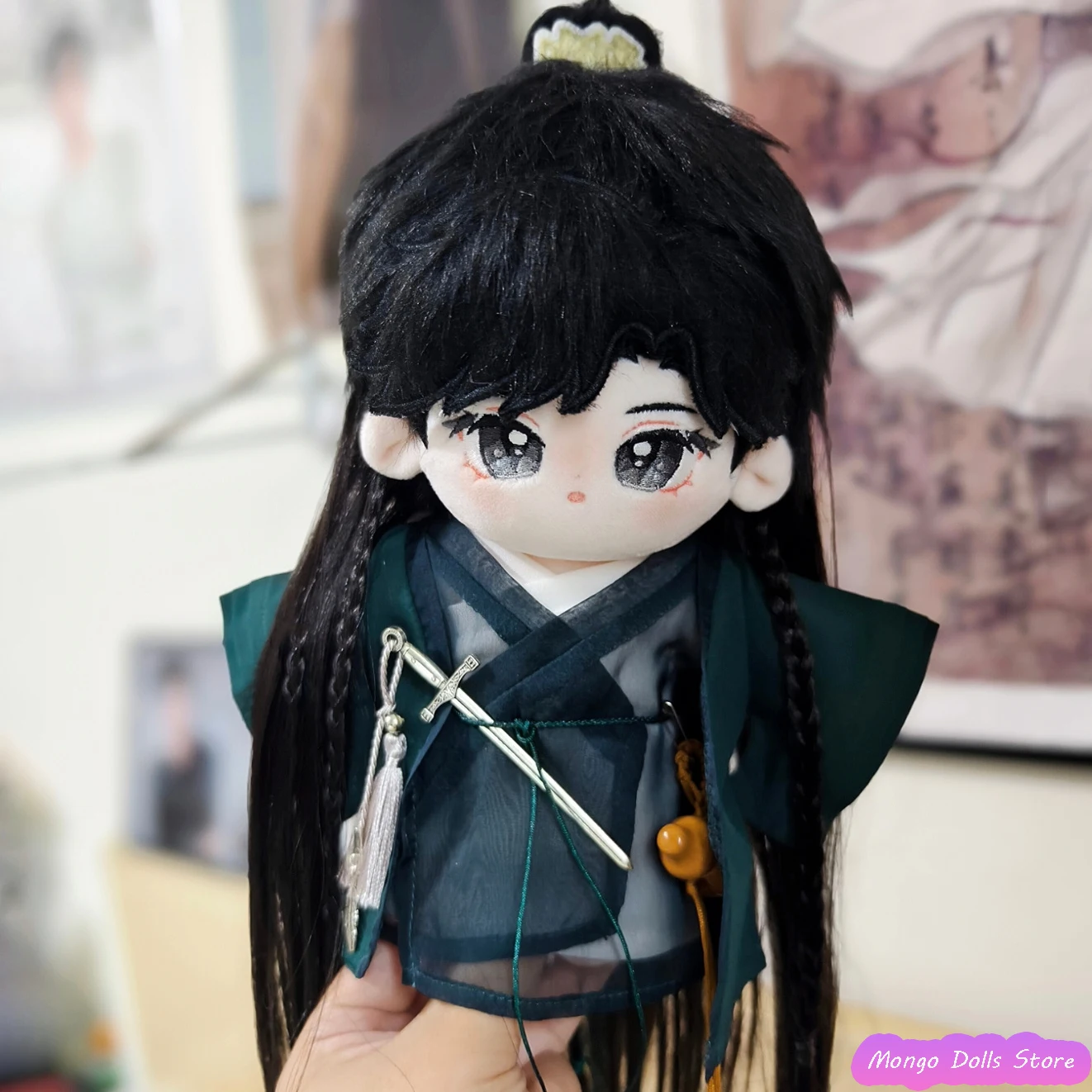 

Фаршированная 20 см Yi Cheng Xiao Qiushui ТВ Драма Went to Shan Hai Плюшевая китайская стиль Косплей Длинные волосы Мужская кукла Игрушки Подарки для фанатов