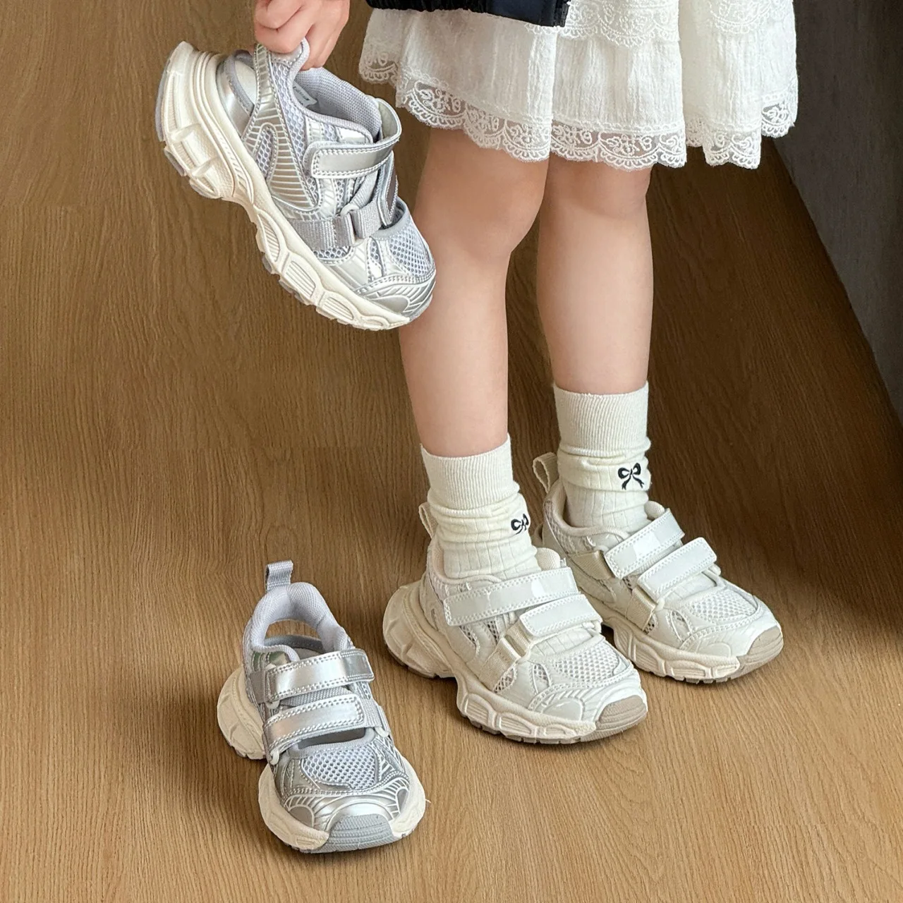 Kids'Casual Shoes Sandals Mesh Sport Summer Flat Shoes For Girls Anti-slip Breathable White Silver White Shoes Size 26-37