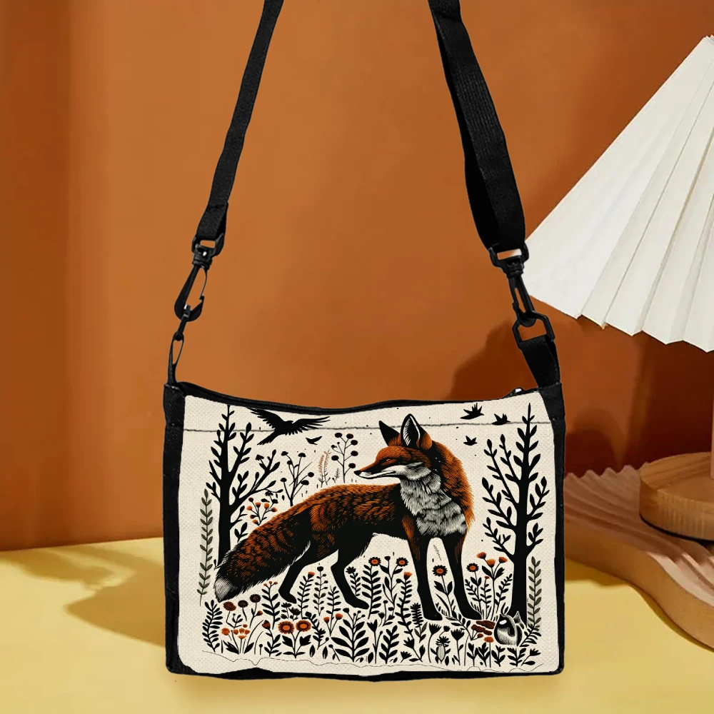 Fox Print Crossbody Bag Cream Wildlife Forest Animal Pattern Shoulder Bags For Women Outdoor Nature Adventure Travel Daily Use F