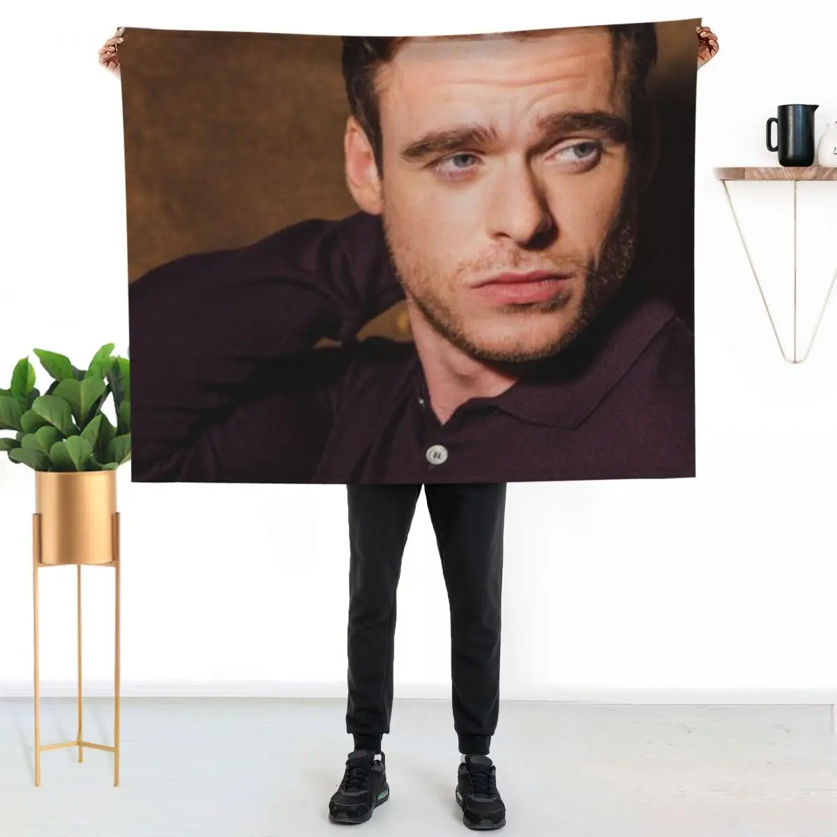 richard madden Throw Blanket Thins Large Shaggy Comforter Retros manga Blankets