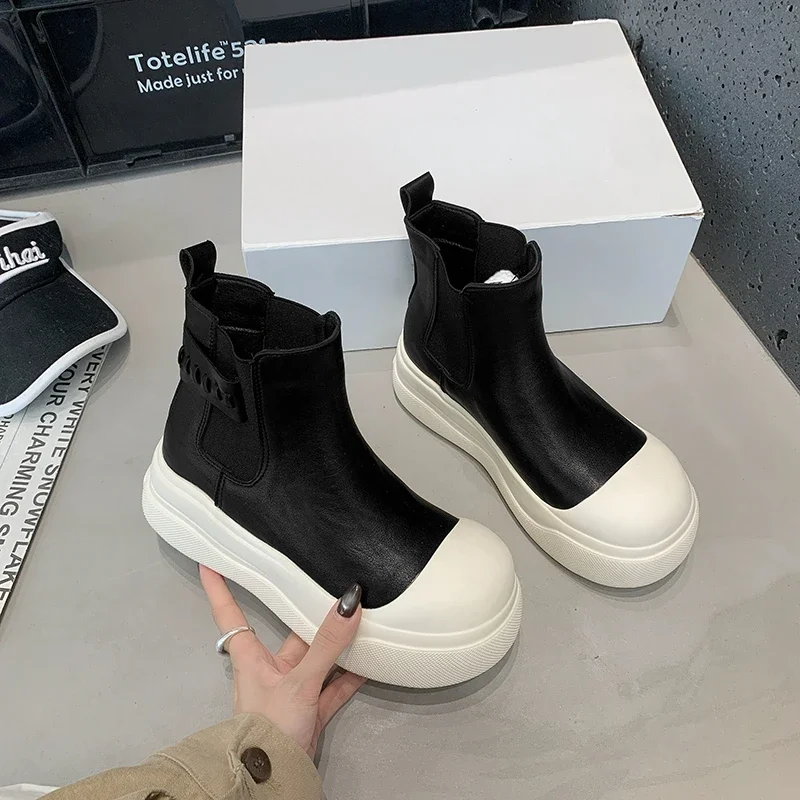 Women's Chimney Boots 2027 Autumn New Fashion Short Chelsea Boots for Women Sponge Cake Thick Soled Slim Boots Horse Boots