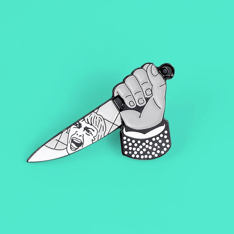 Bates motel pinos broches filme de terror Alfred Hitchcock Killer Knife esmalte emblema para mulheres gótico lapela pinos jóias