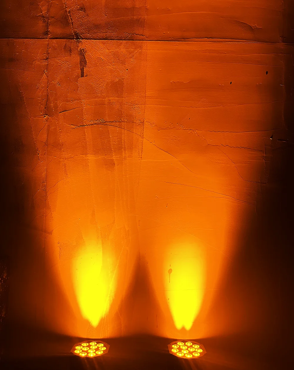 NEW 12X18W Led Par Light RGBWAUV DJ control Disco Wash Lights Equipment 8 Channels Dmx 512 LedStage Lighting