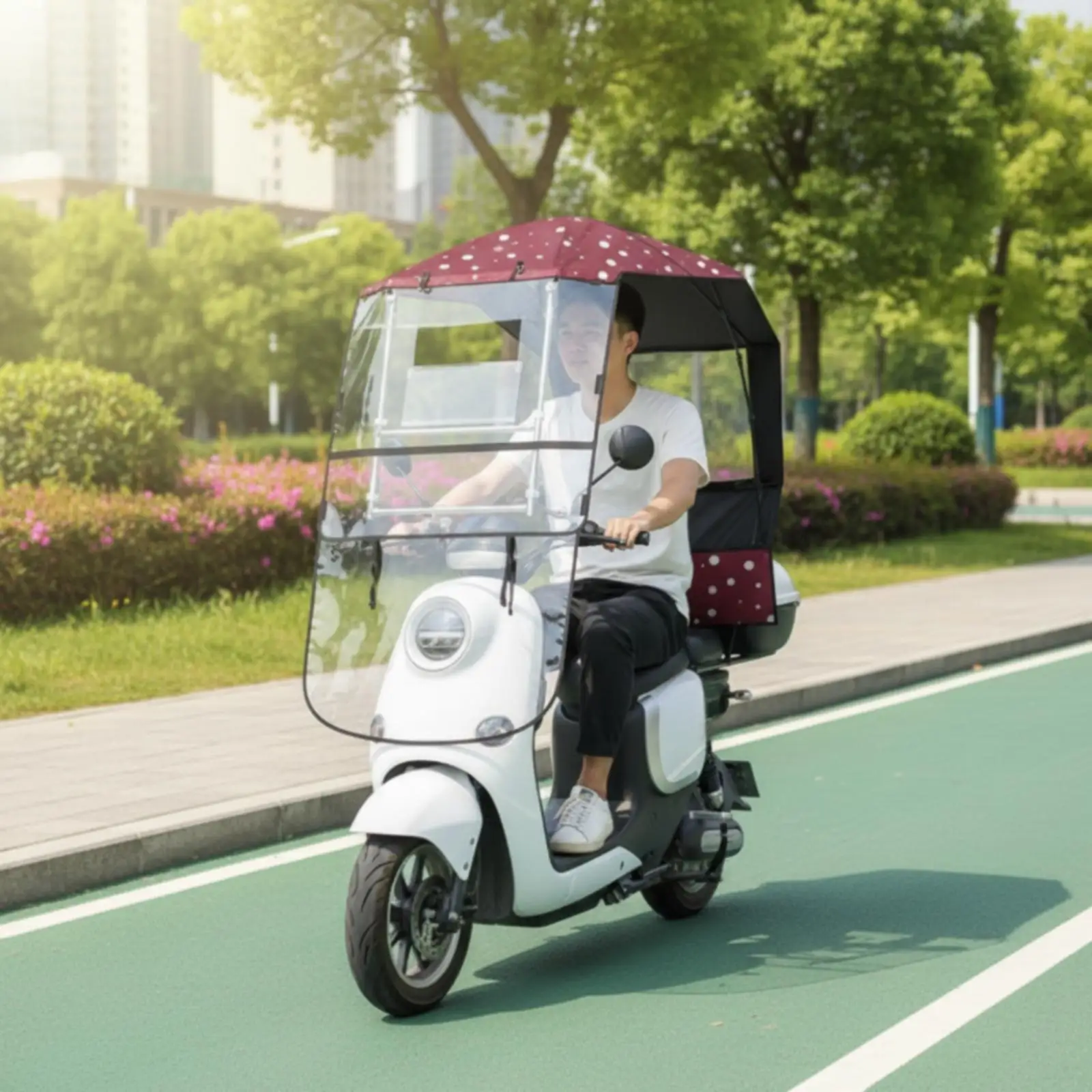 Motorcycle Windshield Rain Cover Sun Shelter Foldable Retractable Canopy with Rear Reflectors for Secure Riding