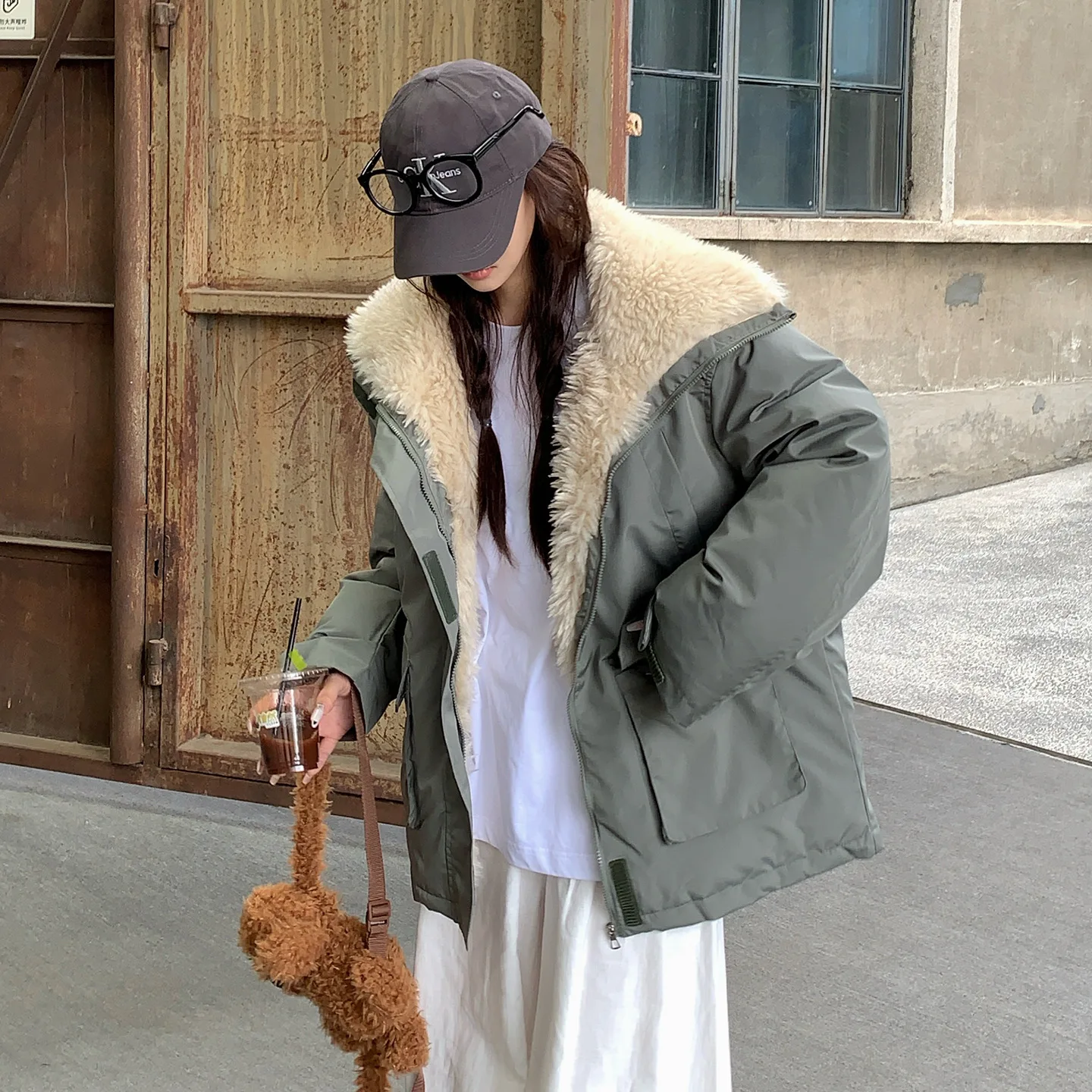 Women's Outerwear Casual Loose New Retro Cotton Jacket Thick Warm Women's Style Overcoming Top for Autumn Winter 2026