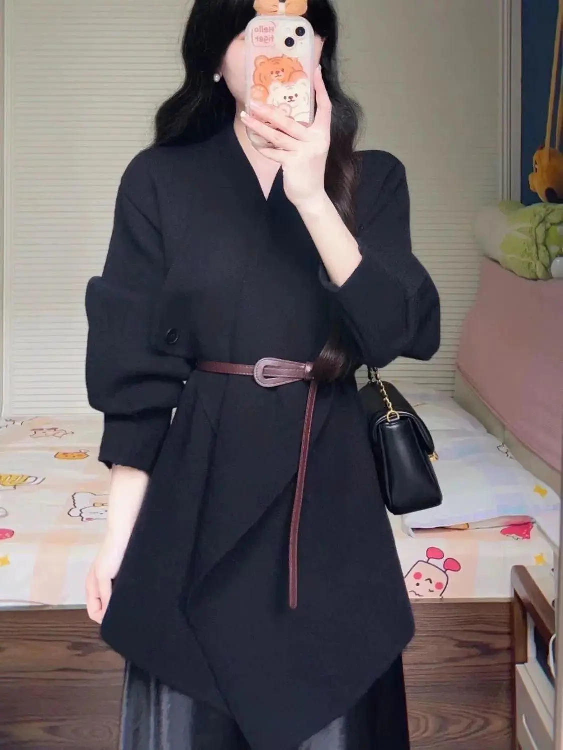 

Gagarich Black Lazy High-end Sweater Women 2025 Autumn Winter New Versatile V-neck Knitted Cardigan Jacket Loose Top
