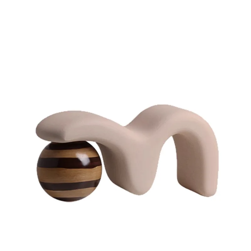 

Nordic modern minimalist abstract M-shaped ball ornament living room office desktop decoration creative housewarming gifts