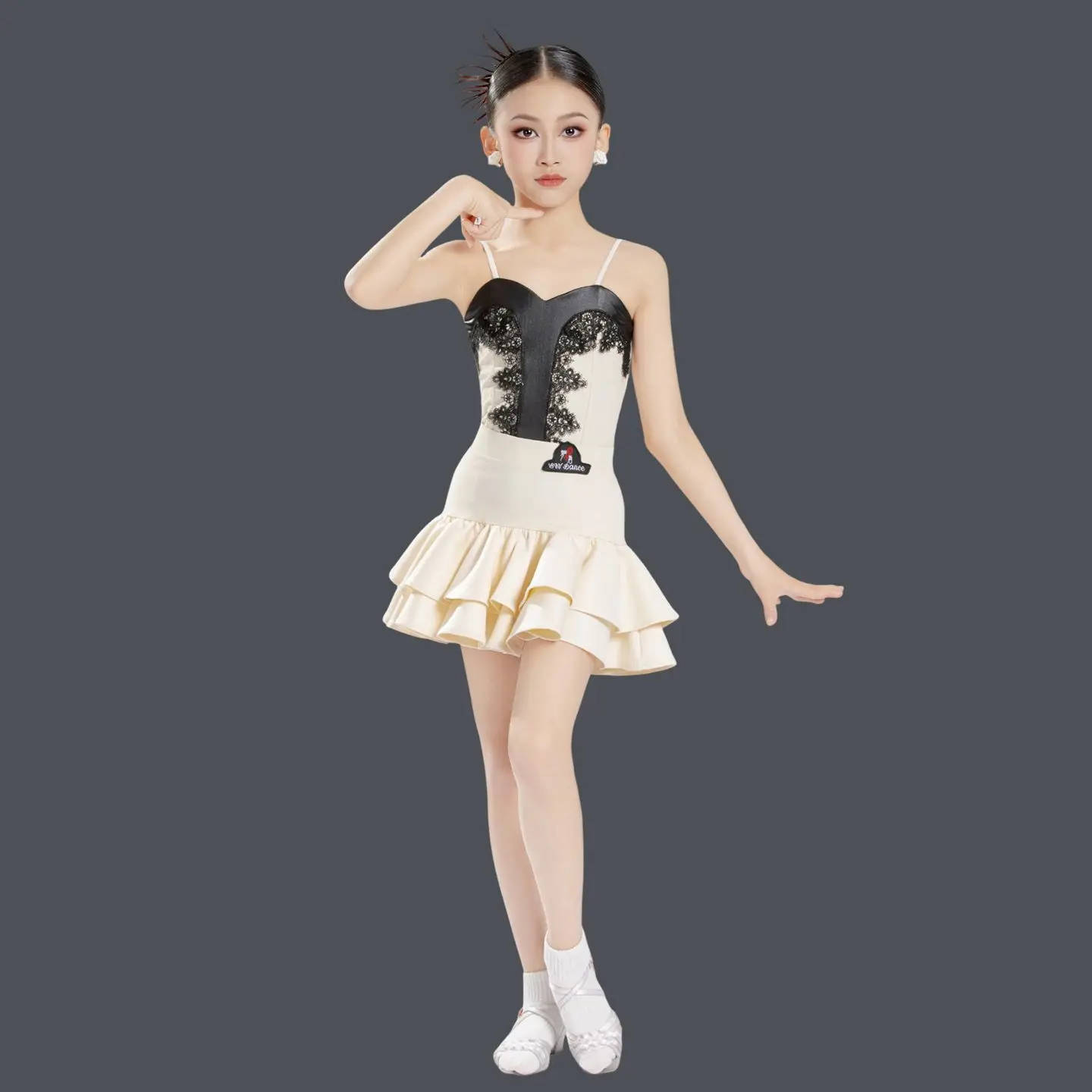 

Children's Latin Dance For Girls 2026 New Model Practice Outfit High-Quality Performance Dress Dance Straps Skirt Set Black