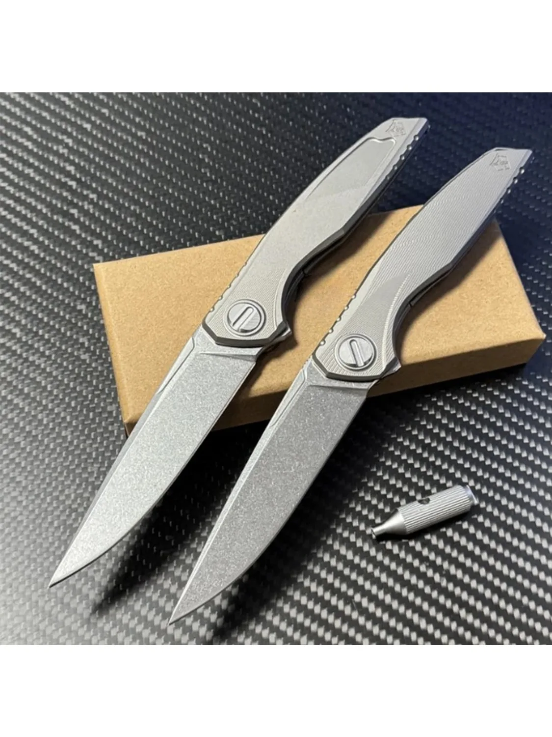 Nóż Shirogorov Astrium z tytanową rękojeścią, stal M390, narzędzie outdoorowe, wielofunkcyjne, przenośne, sprzęt EDC do campingu. (full handle) — Zdjęcie 2 z 2