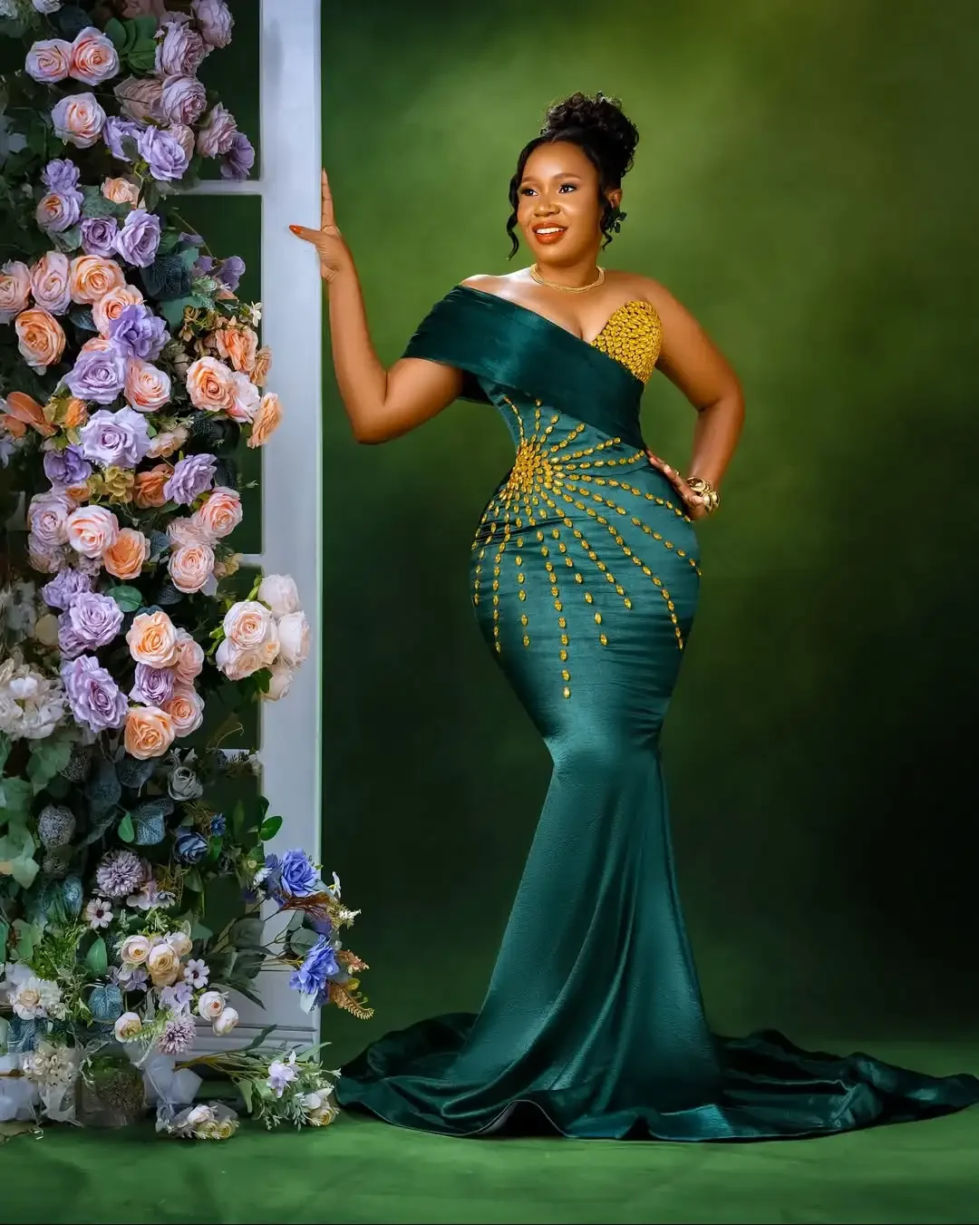 Sexy verde um ombro sereia vestido de noite fora do ombro ouro cristal cetim vestidos de baile africano tamanho grande vestido personalizado