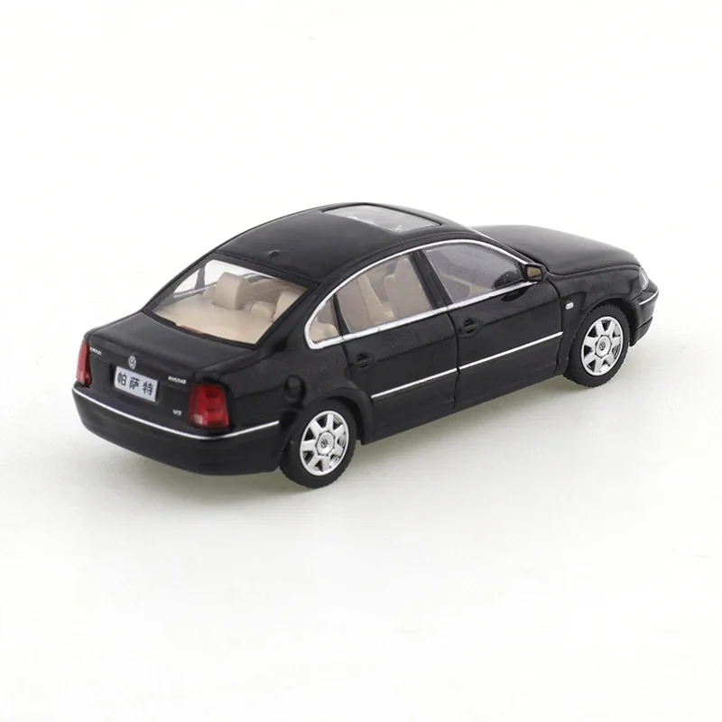 Xcartoys 1/64 volkswagen passat (b5) carro liga brinquedos veículo de motor diecast metal modelo crianças presente natal brinquedos para meninos