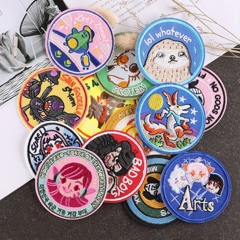 Embroidered Round Badges Patches Children's Clothing Accessories Hats Bags Cute Cartoon Animal Character Thermoadhesive Patches