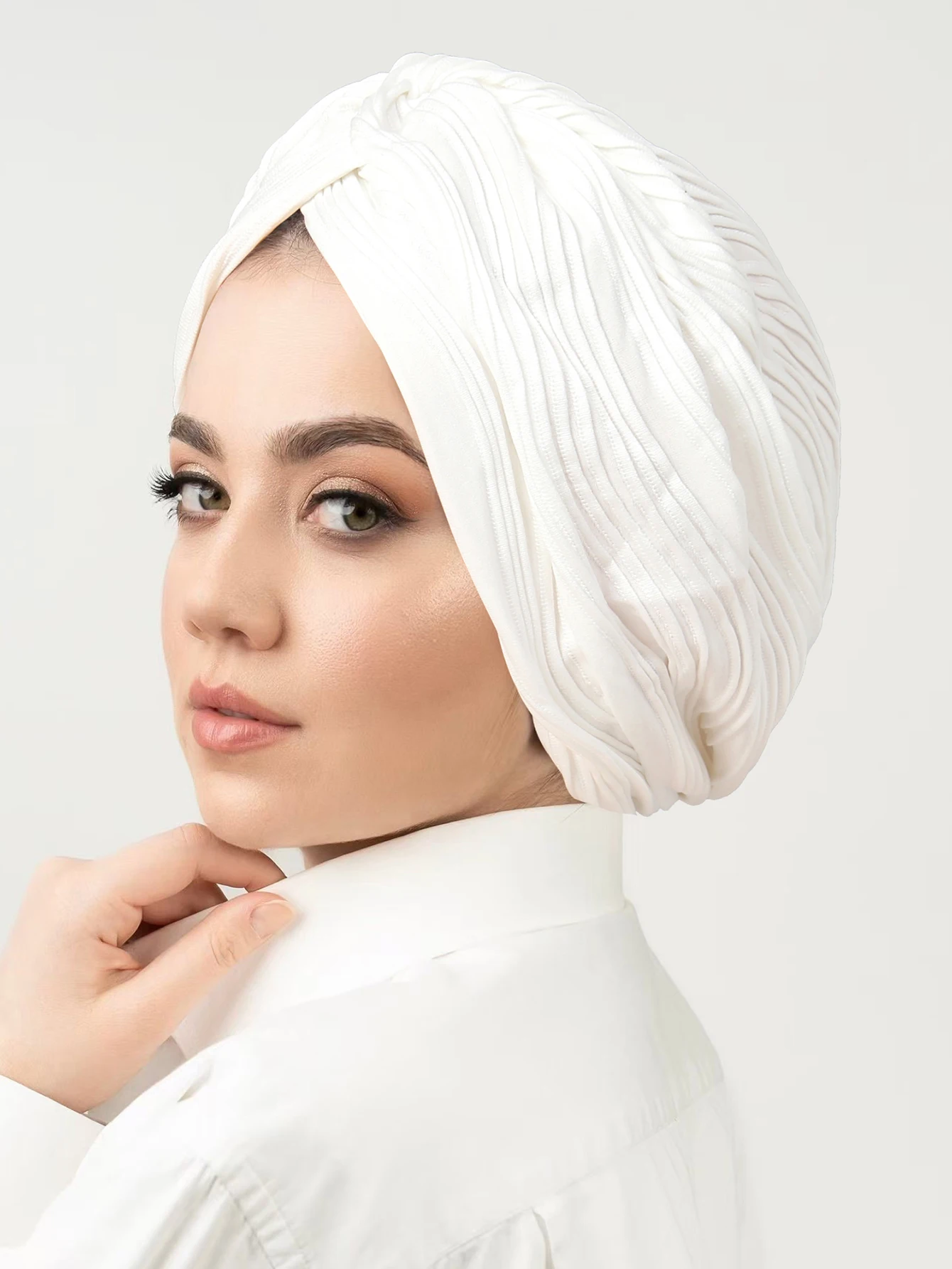 Solid Color Crinkle Muslim Hijab Caps Women's Headscarf Hat Chemo Hats Hair Care Fashion Turban Bonnet Adjustable
