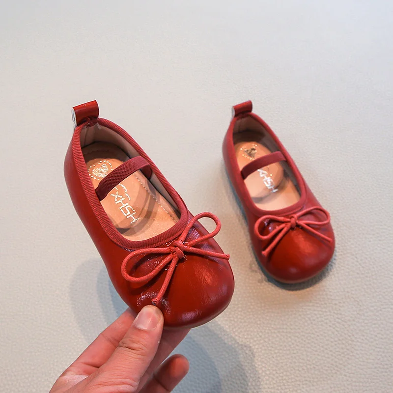 

Children's Little Leather Shoes for Girls 2025 Spring&Autumn Korean Girls' Soft Sole Bow Anti Slip Fashion Princess Single Shoes