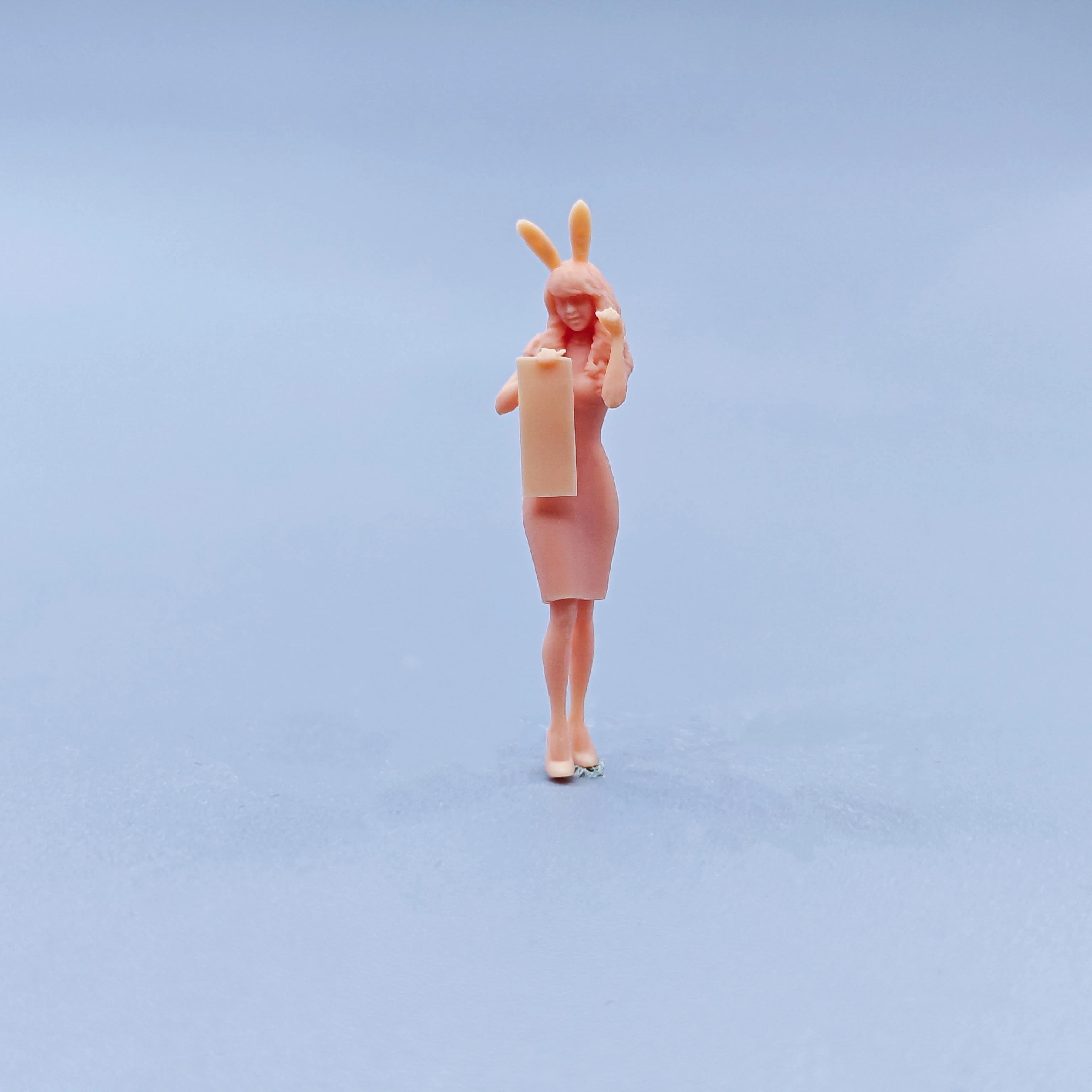 

1/64 1/43 фигурки масштабная модель из смолы Qipao кролик девушка неокрашенные миниатюры диорама ручная роспись C736
