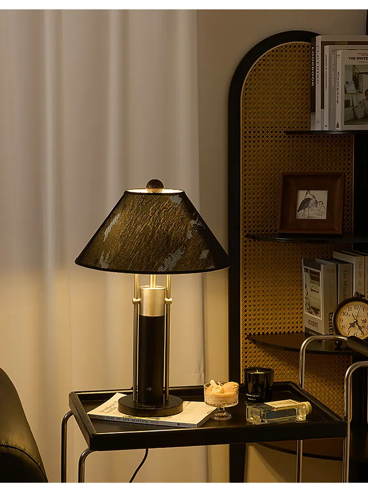 Vintage European Dual Head Table Lamp Matte Black Wood Gold Metal Stand Textured Fabric Shade LED Light For Bedroom Living Room
