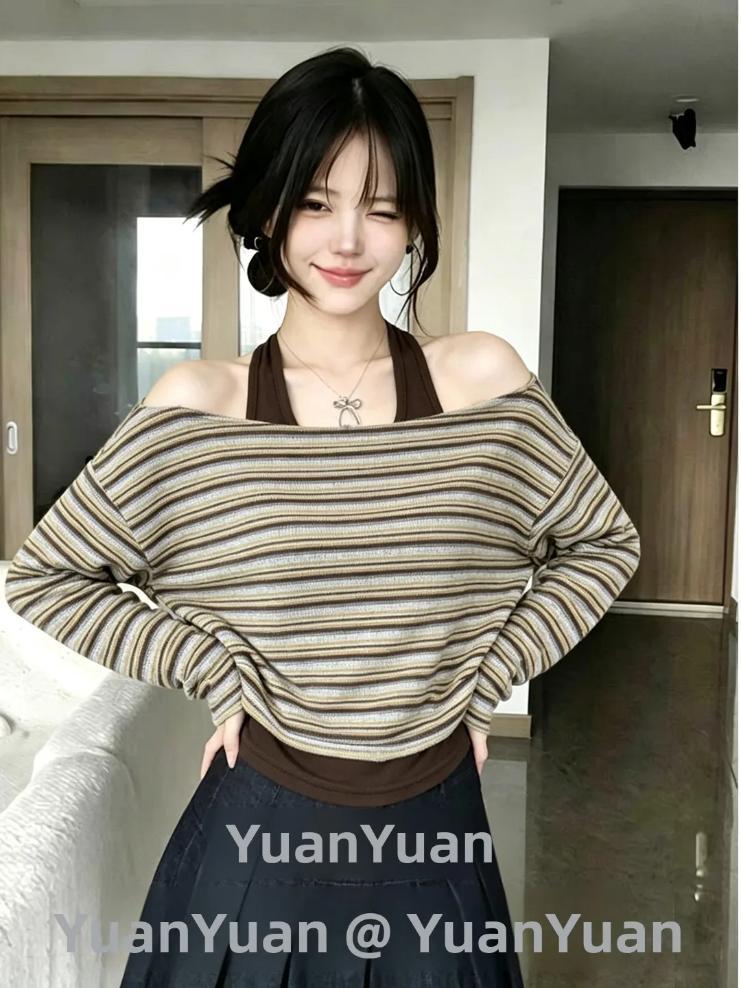 Women's Loose Fit Striped Base Shirt Casual Style Long Sleeve Neck Hanging Design Slimming Effect Trendy Top for Autumn